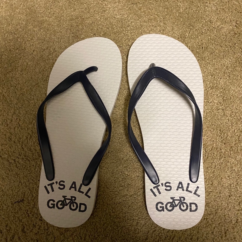 Gap White It’s All Good Flip Flops